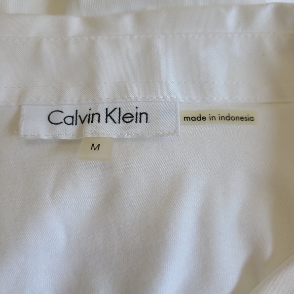 (1332) Calvin Klein Woman's Long Sleeve Blouse, Size: Medium Color: White - Picture 6 of 12